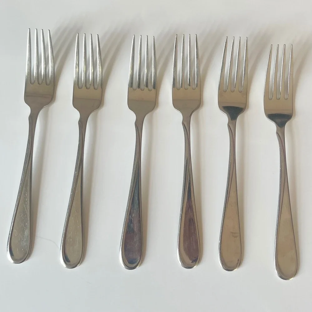 6 Oneida Flight Reliance Stainless Dinner Forks 7 3/8